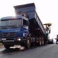 DER-PI realiza serviços de pavimentação asfáltica em rodovias do sul do Estado