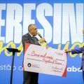 Prefeito Silvio Mendes anuncia que doação da igreja será destinada a moradores de rua