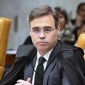 Mendonça vota para impedir Moraes e Dino em julgamento de Bolsonaro
