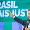 Consignado para CLT é "questão de justiça", diz Haddad