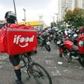 Entregadores mantêm paralisação por melhores condições de trabalho