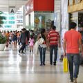 Comércio cresce 0,5% em fevereiro e atinge maior patamar da história