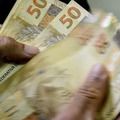 Aposentados do INSS que ganham mais que o mínimo começam a receber 13º