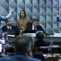 Ex-presidente do INSS se nega a responder perguntas de relator da CPI 