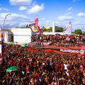 Flamengo embarca para final da Libertadores com festa da torcida